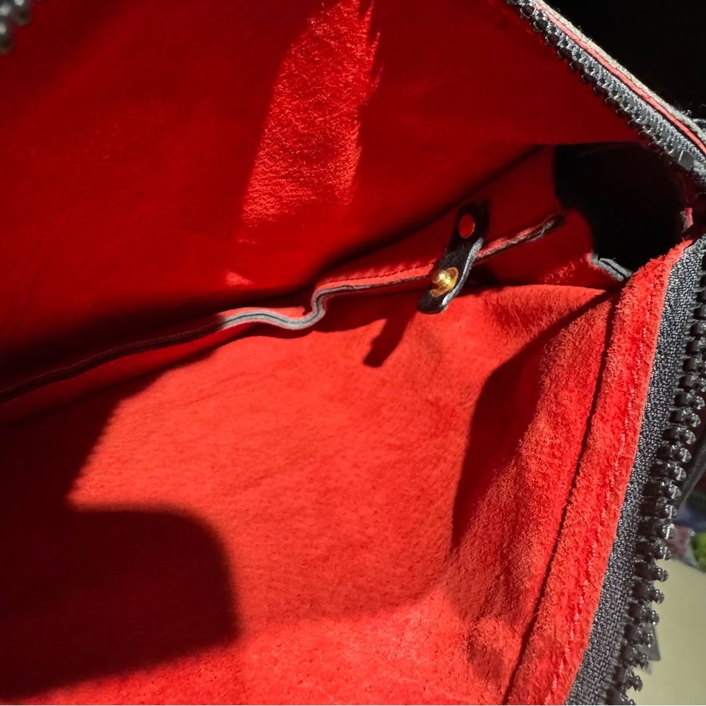 Bally Leather Shoulder Bag Black with Red Suede Interior - Picture 13 of 16